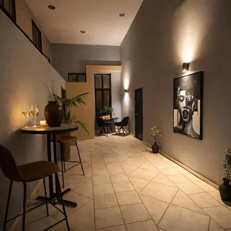 فندق Endless Blue 3 خانيا